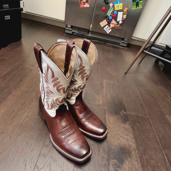 Ariat Mens 10.5 Renegade Cowboy Boot - Mahogany - Picture 11 of 16